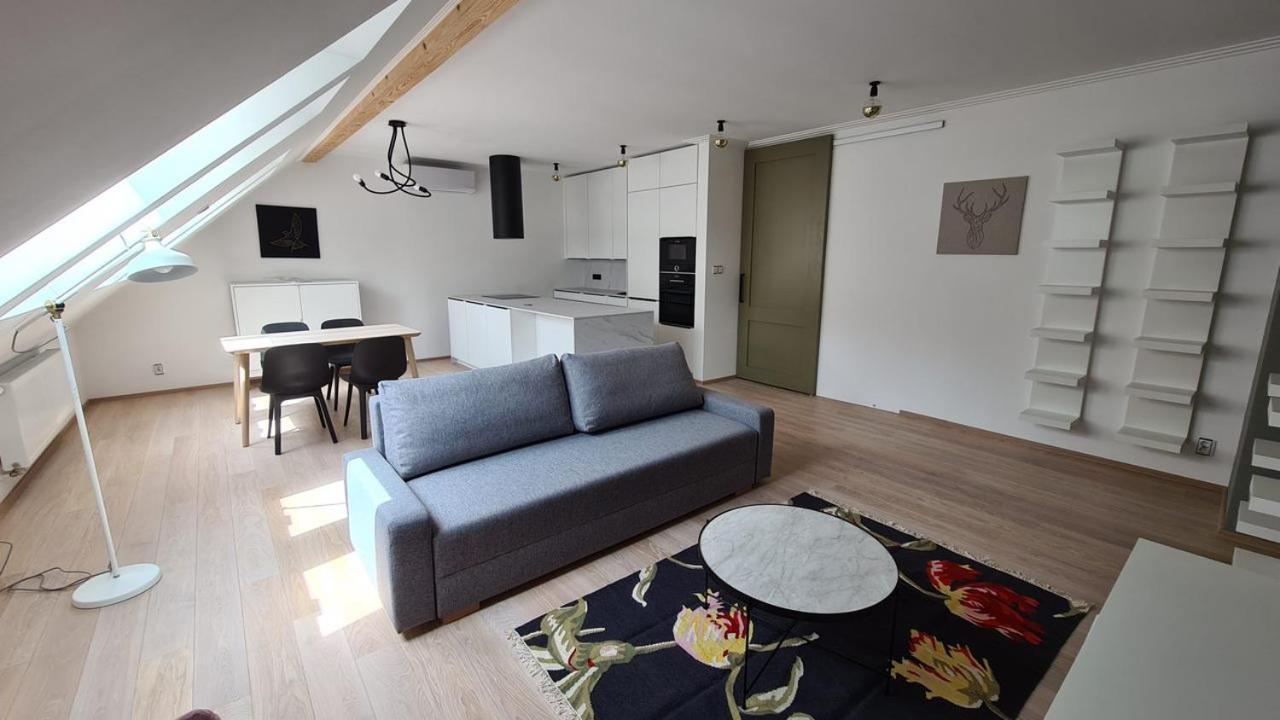 The Gusto Apartman ホムトフ エクステリア 写真