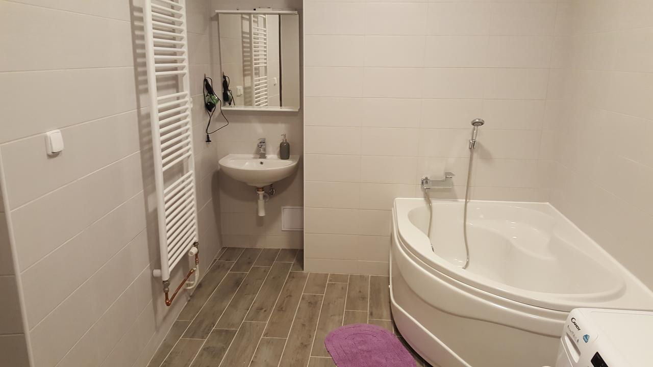 The Gusto Apartman ホムトフ エクステリア 写真